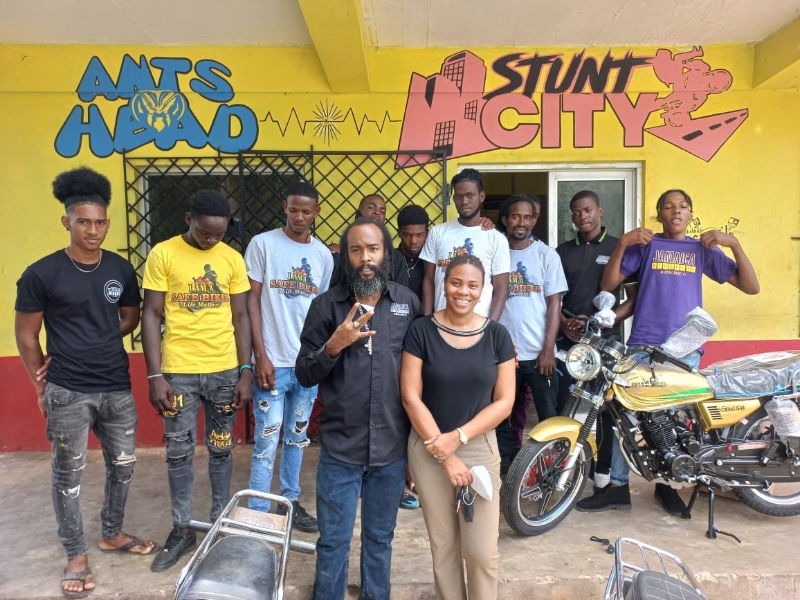Stunt City community crew