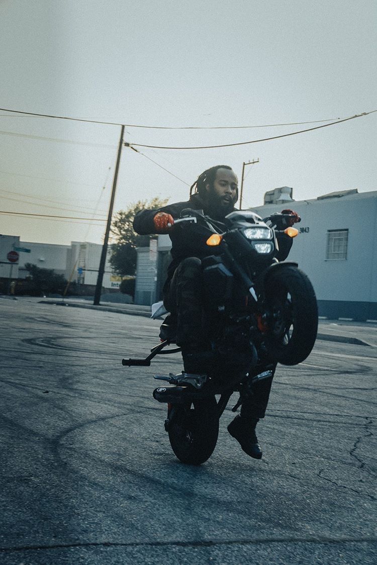 Night wheelie